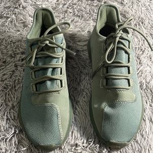 Green Adidas Ortholite shoes🔥